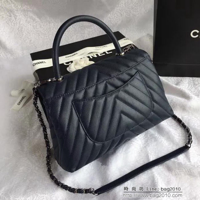 香奈兒CHANEL 92992 2018最新V字型 單手挽手提單肩包 DSC1982